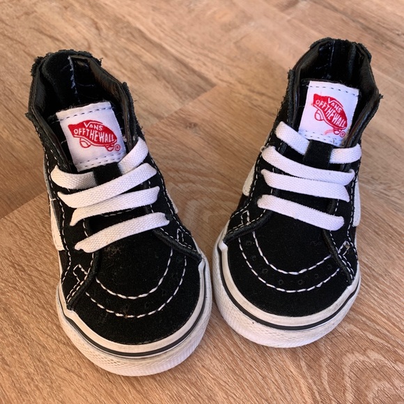 baby vans size 3.5